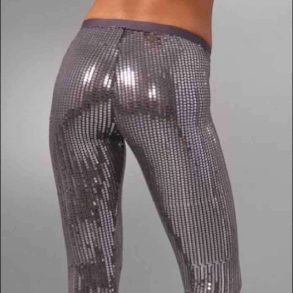 LaRok Luxe Walk That Walk Sequin Leggings